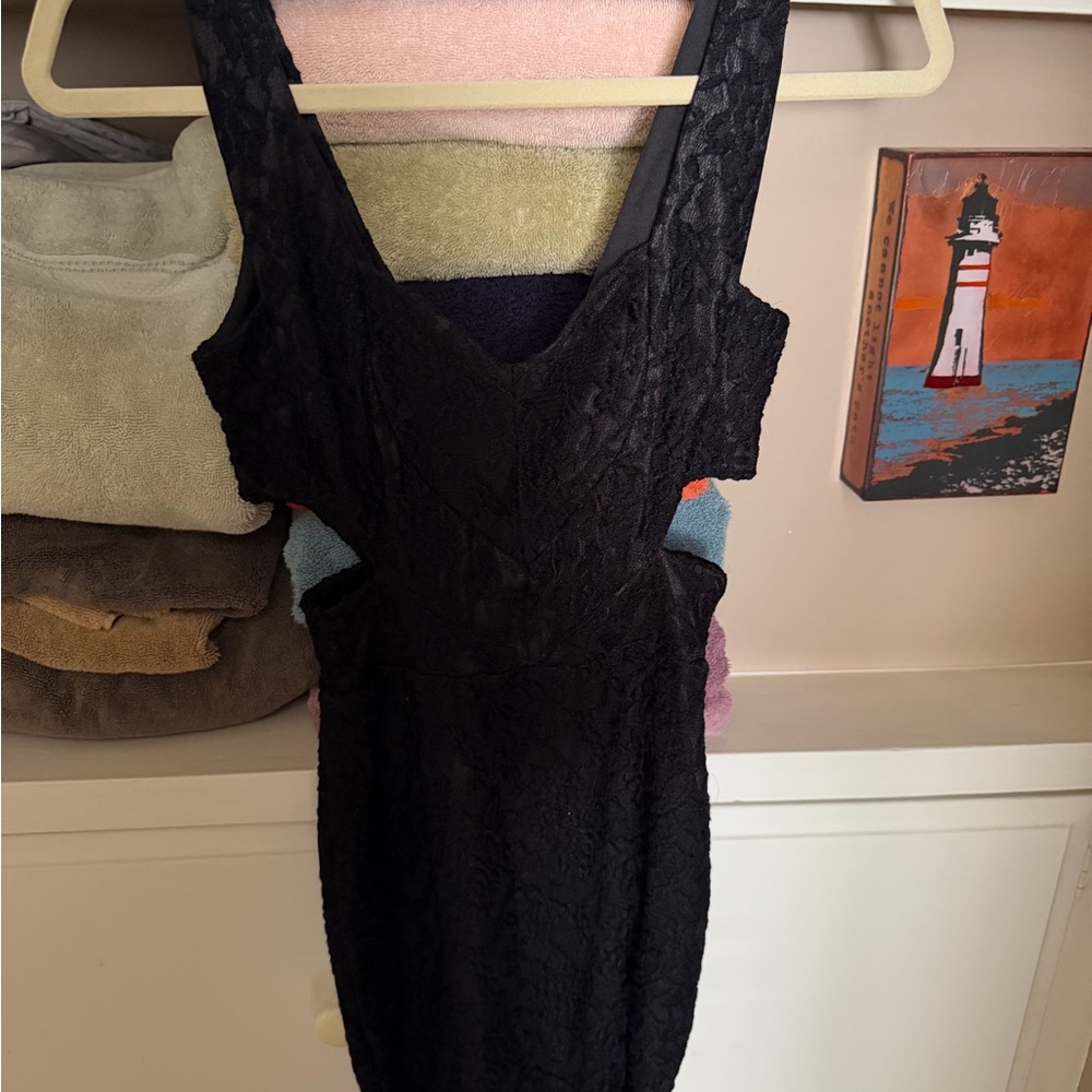 Solemio Black Lace Dress with V-Neck Detail
